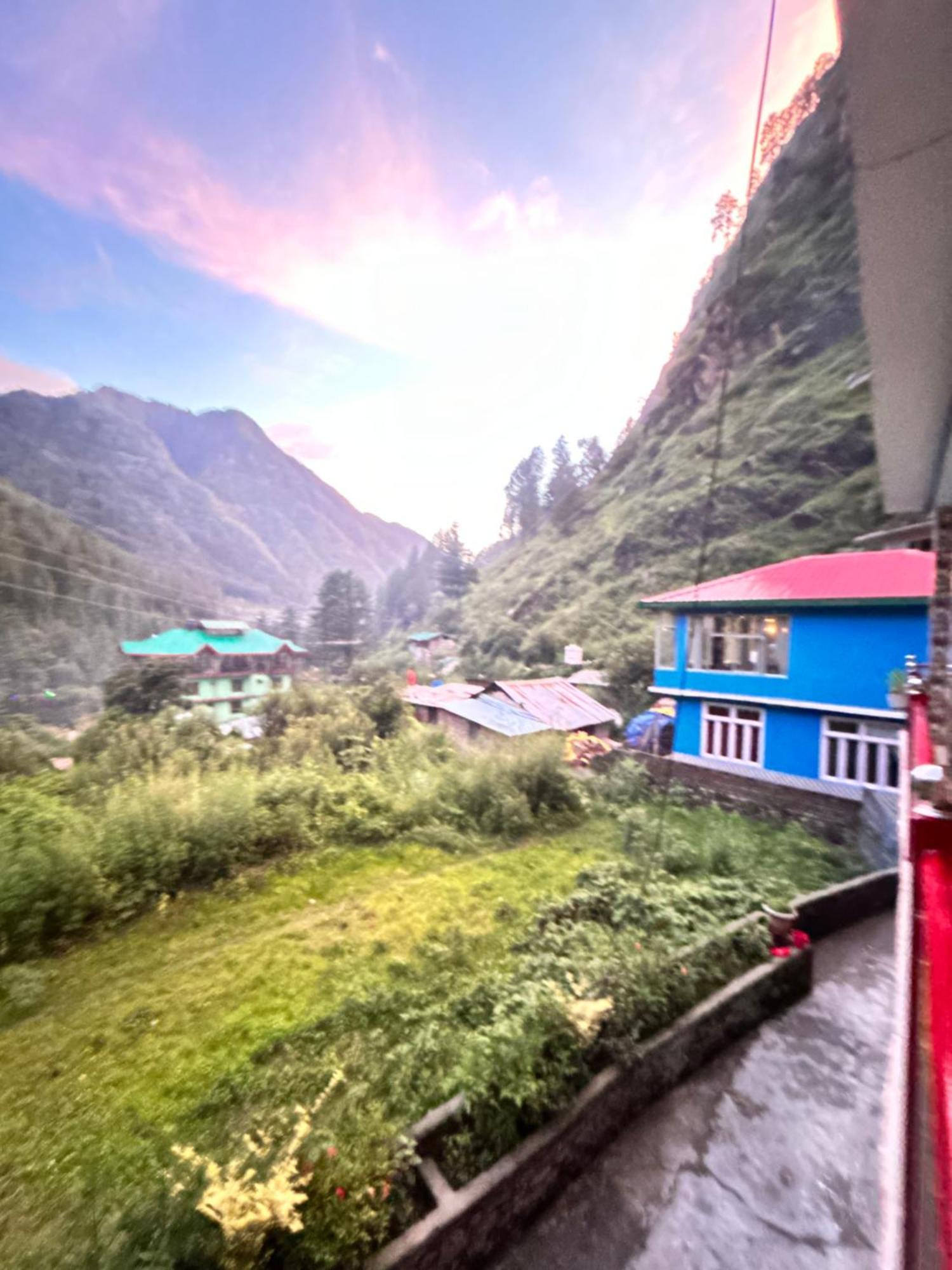 Formosa Hostel & Cafe Kasol Extérieur photo
